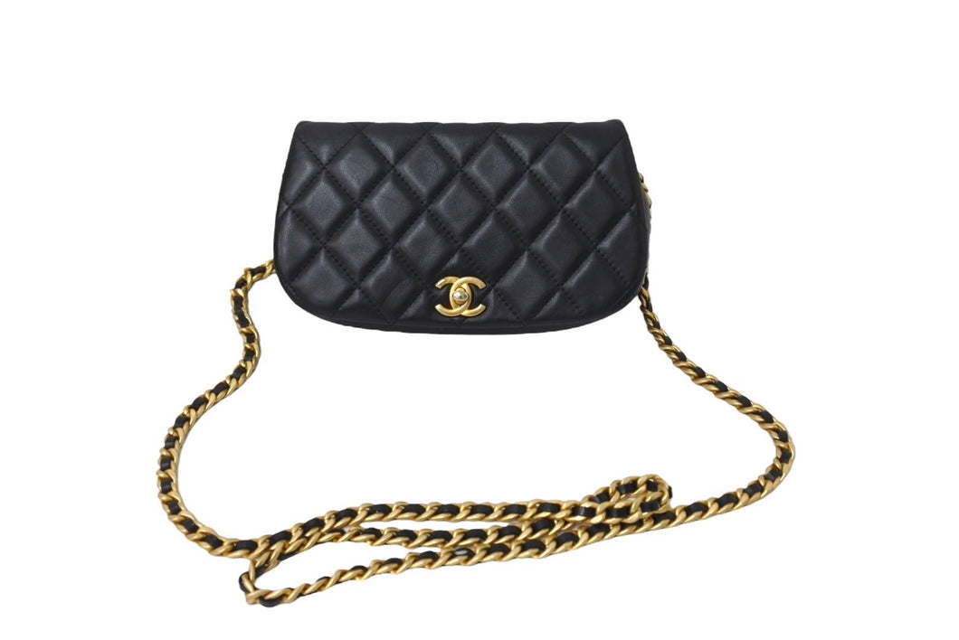 極美品 CHANEL シャネル マトラッセ チェーンショルダーバッグ 31番台 ラムスキン ブラック マッドゴールド金具 中古 66520