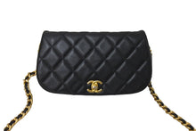 Load image into Gallery viewer, 極美品 CHANEL シャネル マトラッセ チェーンショルダーバッグ 31番台 ラムスキン ブラック マッドゴールド金具 中古 66520