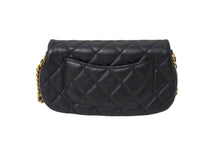 Load image into Gallery viewer, 極美品 CHANEL シャネル マトラッセ チェーンショルダーバッグ 31番台 ラムスキン ブラック マッドゴールド金具 中古 66520