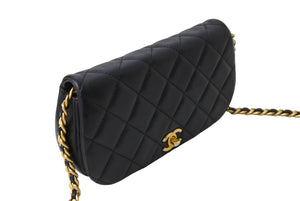 極美品 CHANEL シャネル マトラッセ チェーンショルダーバッグ 31番台 ラムスキン ブラック マッドゴールド金具 中古 66520