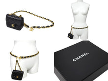 Load image into Gallery viewer, 極美品 CHANEL シャネル CC ミニ ミニ マトラッセ バッグチャーム チェーン ベルト ブラック ゴールド ラムスキン ゴールド金具 ココマーク 小物 中古 66532