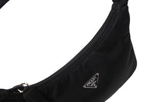 極美品 PRADA プラダ ホーボー ハンドバッグ ワンショルダーバッグ MV515 トライアングル ナイロン ブラック 中古 66548 
