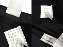 Load image into Gallery viewer, CHANEL シャネル 巻き スカート ブラック 黒 アクリル ココマーク ココボタン ロゴ PO8617 C97 サイズ38 美品 中古 66563