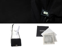 Load image into Gallery viewer, CHANEL シャネル ボーイシャネル ラージチェーンショルダー 18番台 キャビアスキン アンティークブラック 美品 中古 66576