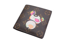 Load image into Gallery viewer, LOUIS VUITTON ルイ ヴィトン × 村上隆 コラボ 二つ折り財布 M61666 ポルトフォイユマルコ モノグラムパンダ 美品 中古 66577