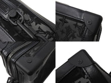 Load image into Gallery viewer, 極美品 LOUIS VUITTON ルイヴィトン ショルダーバッグ ソフトトランク M53964 メッシュ レザー ブラック 中古 66624