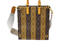 Load image into Gallery viewer, 新品同様 LOUIS VUITTON ルイヴィトン サックプラ メッセンジャー トートバッグ NIGO M45969 モノグラムストライプ ブラウン 中古 66626