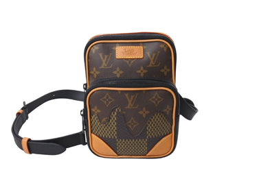極美品 LOUIS VUITTON ルイヴィトン NIGO アマゾンスリングバッグ ショルダーバッグ N40379 ブラウン ブラック 中古 66631