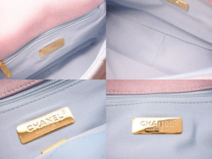 新品同様 CHANEL 19 シャネル マトラッセ 2024 2wayショルダーバッグ グラデーションデニム ピンク ブルー 中古 66638