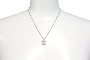 極美品 CHANEL シャネル ココマーク ラインストーン ネックレス F12W シルバー メタル アクセサリー 5g 小物 ジュエリー ロゴ 中古 66658