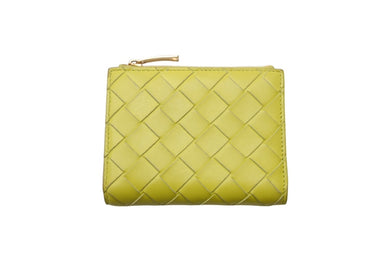 BOTTEGAVENETA ボッテガヴェネタ イントレチャート コンパクトウォレット 二つ折り財布 P01412103Q ラムスキン 美品 中古 66710