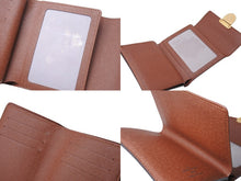 Load image into Gallery viewer, LOUIS VUITTON ルイヴィトン ポルトフォイユ コアラ モノグラム 三つ折り財布 M58013 TH0065 ゴールド ブラウン 美品 中古 66741