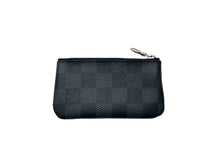 Load image into Gallery viewer, LOUIS VUITTON ルイ ヴィトン ポシェット クレ カードキーケース ダミエグラフィット N60155 ブラック グレー 美品 中古 66743