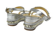 Load image into Gallery viewer, Christian Louboutin クリスチャンルブタン フラットシューズ サンダル スタッズ シルバー 美品 中古 66762