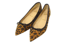 Load image into Gallery viewer, Christian Louboutin クリスチャンルブタン フラットシューズ スタッズ ヒョウ柄 サイズ35 1/2 美品 中古 66765