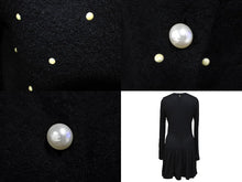 Load image into Gallery viewer, CHANEL シャネル アンサンブル サイズ36 ワンピース カーディガン P50094K06342 ココマーク パール ブラック 美品 中古 66788