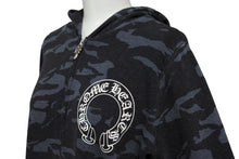 Load image into Gallery viewer, 極美品 CHROME HEARTS クロムハーツ パーカー サイズXS ホースシュー CHプラス カモフラ柄 ダガージップ シルバー925 中古 66790