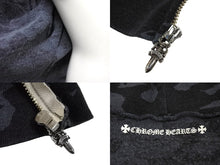 Load image into Gallery viewer, 極美品 CHROME HEARTS クロムハーツ パーカー サイズXS ホースシュー CHプラス カモフラ柄 ダガージップ シルバー925 中古 66790