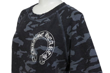 Load image into Gallery viewer, CHROME HEARTS クロムハーツ 長袖Ｔシャツ ホースシュー CHプラス スクロール プリント ラグラン カモフラ柄 美品 中古 66792