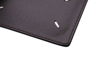 Load image into Gallery viewer, 極美品 Maison Margiela メゾンマルジェラ カードケース S35UI0432P2686 ステッチレザー ブラウン 中古 66796