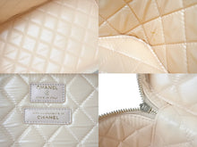 Load image into Gallery viewer, 新品同様 CHANEL シャネル ココマーク バニティバッグ ハンドバッグ キルティング 31番台 レザー ベージュ ゴールド金具 中古 66804