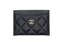 Load image into Gallery viewer, 新品同様 CHANEL シャネル カードケース ココマーク キャビアスキン シリアルランダム ブラック ゴールド金具 中古 66809