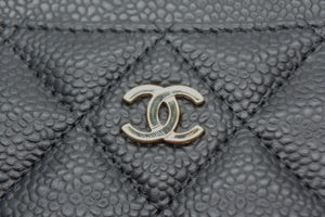 新品同様 CHANEL シャネル カードケース ココマーク キャビアスキン シリアルランダム ブラック ゴールド金具 中古 66809