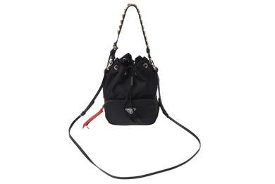 PRADA プラダ 巾着ショルダーバッグ スタッズ 1BH038 イタリア製 ナイロン レザー ブラック レッド シルバー 美品 中古 66815 