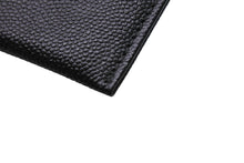 Load image into Gallery viewer, 極美品 CHANEL シャネル カードケース 22番台 ココマーク キャビアスキン ブラック 名刺入れ パスケース イタリア製 中古 66822