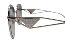 画像をギャラリービューアに読み込む, 極美品 PRADA プラダ サングラス ZVN-3D0 サイドロゴ トライアングル サイズ57□18 ZVN-3D0ロゴ シルバー 中古 66835 