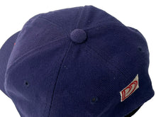 Load image into Gallery viewer, Sean John ショーンジョン スナップバックキャップ ワンサイズ ロゴ刺繍 レッド ネイビー ウール アクリル 美品 中古 66859