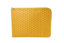 Load image into Gallery viewer, GOYARD Sorbonne clutch bag/second bag/pouch in yellow PVC and leather with a herringbone pattern. Excellent condition. Pre-owned. Item number 66867 