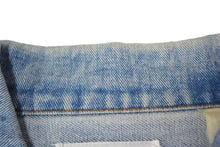 Load image into Gallery viewer, Wu-Tang Clan WU WEAR ウーウェア デニムジャケット ロゴ刺繍 インディゴブルー レッド ホワイト コットン 美品 中古 66901