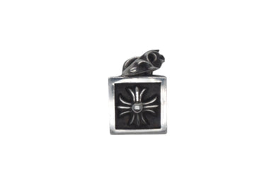ChromeHearts クロムハーツ ネックレス ペンダント トップ フレームド CHプラスチャーム シルバー925 シルバー ブラック 美品 中古 66928