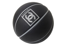Load image into Gallery viewer, CHANEL シャネル BASKETBALL バスケットボール スポーツライン ココマーク ブラック グレー 美品 中古 66929