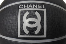 Load image into Gallery viewer, CHANEL シャネル BASKETBALL バスケットボール スポーツライン ココマーク ブラック グレー 美品 中古 66929