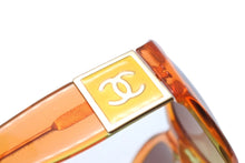 Load image into Gallery viewer, CHANEL シャネル ヴィンテージクラシック サングラス 5070 アクセサリー グラデーション オレンジ ゴールド金具 美品 中古 66931