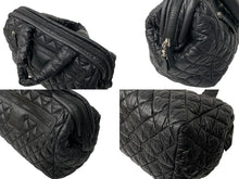 Load image into Gallery viewer, CHANEL シャネル ハンドバッグ コココクーン ココマーク 16番台 ブラック ナイロン シルバー金具 美品 中古 66935