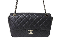 Load image into Gallery viewer, CHANEL シャネル マトラッセ ショルダーバッグ パンチング ココマーク 19番台 レザー ブラック シルバー金具 美品 中古 66939