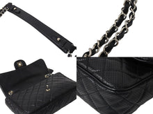 Load image into Gallery viewer, CHANEL シャネル マトラッセ ショルダーバッグ パンチング ココマーク 19番台 レザー ブラック シルバー金具 美品 中古 66939