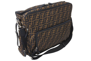 極美品 FENDI フェンディ ショルダーバッグ チェンジングバッグ チェンジバッグ 7VB013AFV5 ズッカ柄 ブラウン シルバー金具 中古 66951 