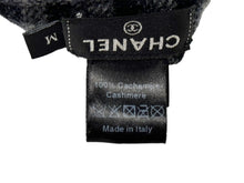 Load image into Gallery viewer, CHANEL シャネル キャップ 帽子 ココマーク チェック柄 カシミヤ グレー ブラック イタリア製 サイズM 美品 中古 66963