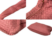 Load image into Gallery viewer, BOTTEGAVENETA ボッテガヴェネタ ワンショルダーバッグ イントレチャート 115653 V0013 6640 レザー ピンク 美品 中古 66974