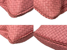 Load image into Gallery viewer, BOTTEGAVENETA ボッテガヴェネタ ワンショルダーバッグ イントレチャート 115653 V0013 6640 レザー ピンク 美品 中古 66974
