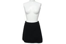 Load image into Gallery viewer, CHANEL シャネル ココマーク スカート P58952K07737 イタリア製 コットン ポリエステル ブラック 36 美品 中古 67003