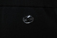 Load image into Gallery viewer, CHANEL シャネル ココマーク スカート P58952K07737 イタリア製 コットン ポリエステル ブラック 36 美品 中古 67003