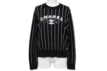 Load image into Gallery viewer, 極美品 CHANEL シャネル セーター P74734K10713 サイズ38 カシミヤ ストライプ ココマーク ボタン 刺繍 ブラック 中古 67004