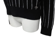 Load image into Gallery viewer, 極美品 CHANEL シャネル セーター P74734K10713 サイズ38 カシミヤ ストライプ ココマーク ボタン 刺繍 ブラック 中古 67004