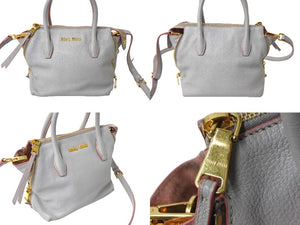MIUMIU ミュウミュウ ハンドバッグ 5BB016 マドラス ハンドバッグ 2WAYショルダー グレーピンク ゴールド金具 良品 中古 67016 
