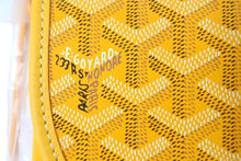 Load image into Gallery viewer, 新品未使用品 GOYARD ゴヤール ベルヴェデール PM ショルダーバッグ BELVE3PMLTY08CG08P ヘリンボーン イエロー 中古 67029